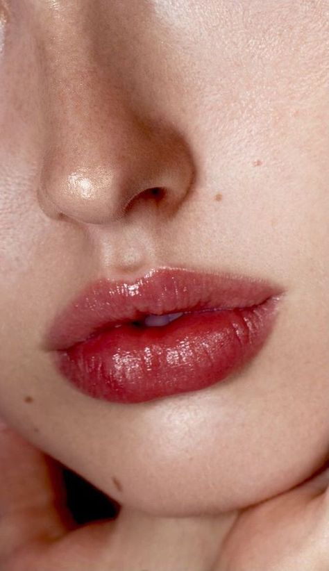 Natural Lip Aesthetic, Heavy Bottom Lip Shape, Heavy Lower Lips Aesthetic, Heavy Bottom Lip, Venus Dimples Aesthetic, Heavy Lower Lip, Naturally Red Lips, Lips Aethstetic, Small Nose Big Lips