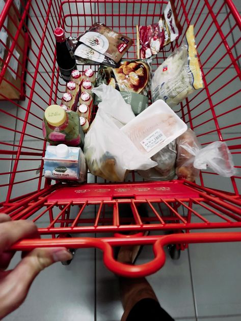 just taking random photo in supermarket. Supermarket Worker Aesthetic, Supermarket Photography, Pictures In Supermarket, Shopping In Supermarket, Working Supermarket Aesthetic, 1960s Supermarket, Art Direction Advertising, Funny Note, Brand Marketing