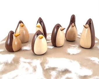 Family of wooden Penguins, Wooden animals, Puffin, Penguin, Decorative ornaments, woodturning, SilvanWoodturning, Wood turning Wood Turning Ideas, Woodturning Projects, Turning Wood, Wood Turning Lathe, Lathe Projects, Wood Animal, Turning Projects, Learn Woodworking, Wood Turning Projects