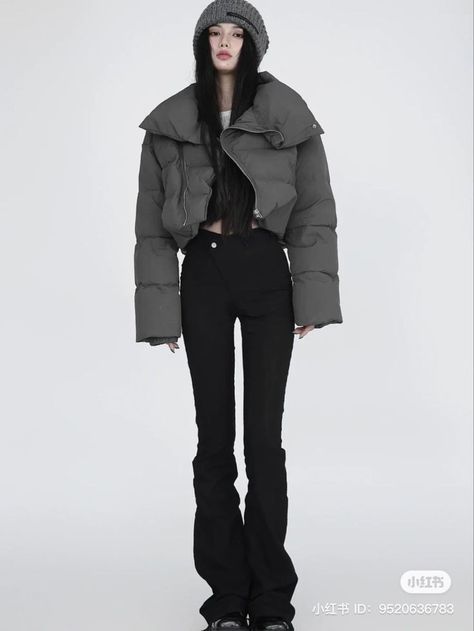 American Streetwear, Women Coat, Down Feather, Streetwear Y2k, Mode Inspo, Coat Black, 가을 패션, Duck Down, Looks Style