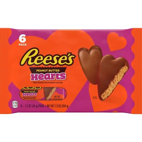 Reeses Hearts, Peanut Butter Hearts, Reeses Candy, Peanut Butter Candy, Heart Shaped Chocolate, Peanut Butter Desserts, Tasty Chocolate Cake, Reeses Peanut Butter Cups, Reeses Peanut Butter