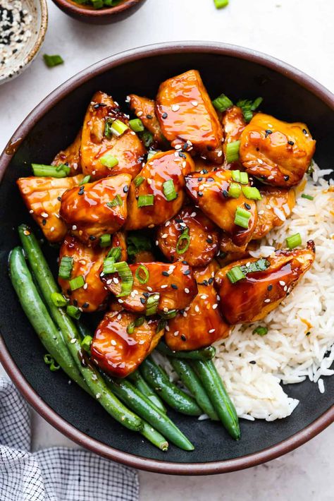 Air Fryer Teriyaki Chicken Rice And Teriyaki Chicken, Teriyaki Chicken And Rice Recipes, Teriyaki Chicken Air Fryer Recipes, Teriyaki Bowls Chicken, Chicken Teriyaki Bites, Grilled Chicken Teriyaki Recipe, Air Fryer Hibachi, Air Fryer Chicken Teriyaki, Meal Prep Air Fryer