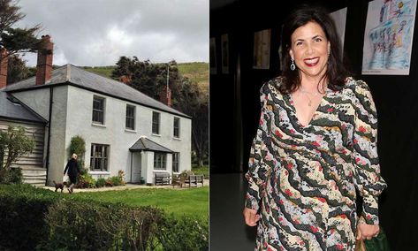 Kirstie Allsopp House, Kirstie Allsopp, London Residence, Al Fresco Dinner, Huge Kitchen, Classic Cottage, Beautiful London, Twin Bedroom, Utility Rooms