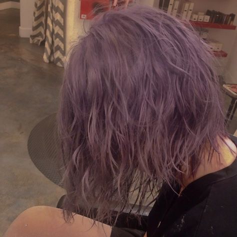 Muted Lavender Hair, Amity Blight Hair, Lavender Hair Aesthetic, Amity Blight Outfit, Amity Purple Hair, Dark Lavender Hair, Amity Aesthetic, Purple Hair Oc, Amity Blight Aesthetic