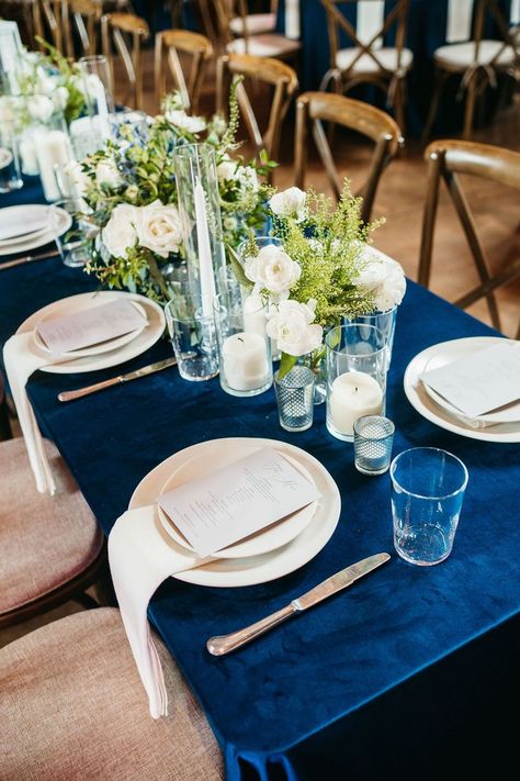 Royal Blue Weddings, Blue Table Decorations, Classic Rustic Wedding, White Wedding Table Setting, Classic Blue Wedding, Blue Table Settings, Rainy Wedding Day, Blue Wedding Inspiration, Blue Weddings