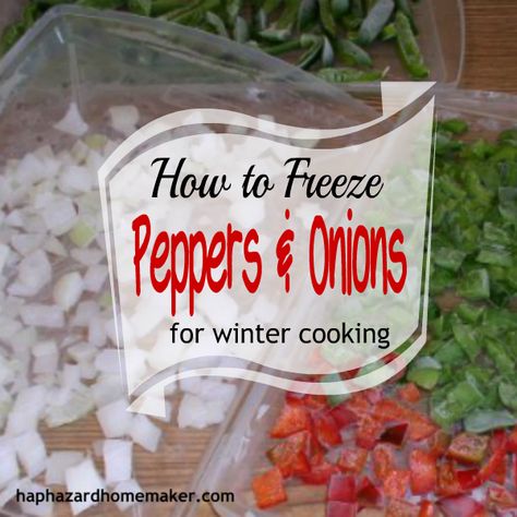 Save time and money by prepping peppers and onions for the freezer. Grow your own and buy a bunch when they are on sale. haphazardhomemaker.com How To Freeze Peppers, How To Freeze Apples, Freezing Green Peppers, Coconut Toast, Freeze Peppers, Freeze Apples, Freezing Onions, Freezing Bell Peppers, Freezing Peppers