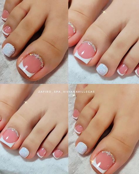 White Toe Design, Toe Gel Nail Designs, Nails Pedicure Toenails, Foot Nail Art Design, Foot Nails Design, Acrylic Toe Nail Designs, Cute Acrylic Toes, Toe Nails Designs, Uñas Coquette