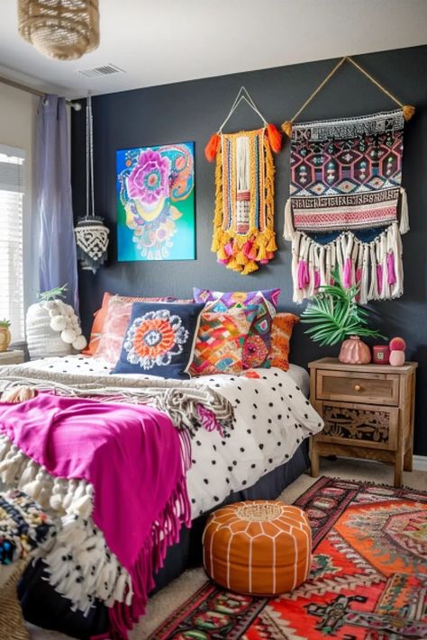 25 Grey Boho Bedroom Ideas You Can Totally Pull Off - Natural Life Bedroom, Bizarre Decor, Grey Boho Bedroom Ideas, Bright Boho Bedroom, Grey Boho Bedroom, Colorful Boho Bedroom Ideas, Different Color Shoes, Colorful Boho Bedroom, Warm Grey Walls