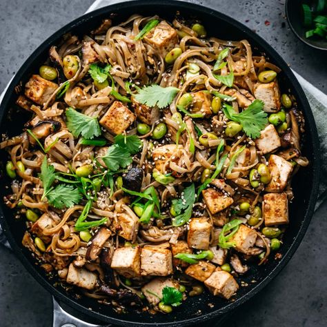 Tofu Mushroom Recipe, Tofu And Mushrooms, Rice Noodle Recipes, Crowded Kitchen, Pan Fried Tofu, Vegan Rice, Shiitake Mushrooms, Crispy Tofu, Gluten Free Rice