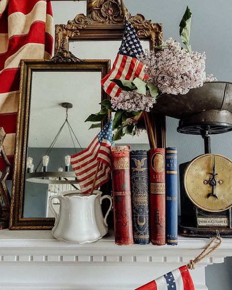 Amy Melin - Curated Modern Vintage (@thevintagebreadbox) • Instagram photos and videos Vintage Americana Aesthetic, Red White And Boom, Americana Aesthetic, Moody Decor, Fourth Of July Decor, Romantic Holiday, American Decor, Americana Decor, 4th Of July Celebration