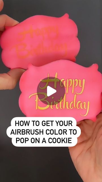 The Cookie Countess on Instagram: "Try this technique the next time you’re struggling to get airbrush color to really POP on your cookies - and save your wrists from the pains of piping as a bonus! 🤣" Airbrushing Cookies, Airbrush Cookies Ideas, Airbrushed Cookies, Grad Cookies, Cookie Countess, Cookie Videos, Air Brush, Decorated Cookies, Royal Icing