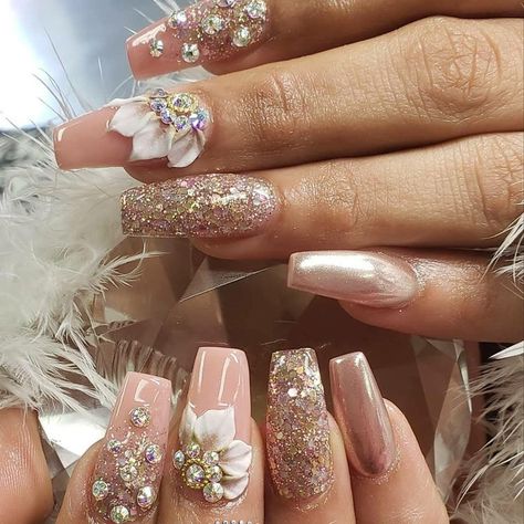 Engagement Nails Extension, Bride Nail Extension Designs, Nail Art Designs Engagement, Nail Art Designs For Engagement Bride, Indian Bridal Nails Designs Brides, Nail Extensions For Bride, Desi Wedding Nails, Nail Art For Engagement Brides, Bridal Nail Extension Designs