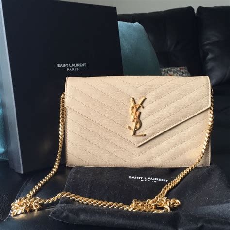 20  Clutch Purse Ysl Purse Ysl, Ysl Purse, Saint Laurent Purse, Ysl Clutch, Cream Bag, Black Clutch Bags, Cream Bags, Designer Clutch Bags, Saint Laurent Handbags