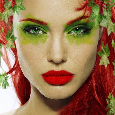 Look no further for your Halloween inspo and get your Poison Ivy look locked down thanks to Carli Bybel's make-up tutorial. Batman Makeup, Poison Ivy Makeup, Poison Ivy Costume, Ivy Look, Ivy Costume, Poison Ivy Cosplay, Poison Ivy Costumes, Galaxy Makeup, Poison Ivy Batman