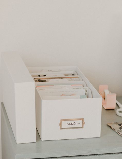 HOW TO ORGANIZE GREETING CARD MEMENTOS Organize Greeting Cards, Greeting Card Organizer, Greeting Card Storage, Card Storage Box, Old Greeting Cards, Organizing Services, Card Organizer, Home Organisation, Index Cards