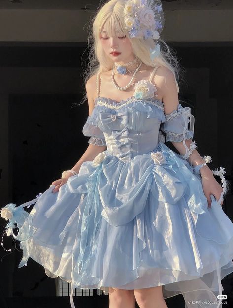 Butterflycore Outfit, Kawaii Outfit Ideas, Kawaii Outfit, Style Kawaii, Old Fashion Dresses, Dream Outfits, Kawaii Fashion Outfits, Kawaii Dress, Fashion Aesthetics