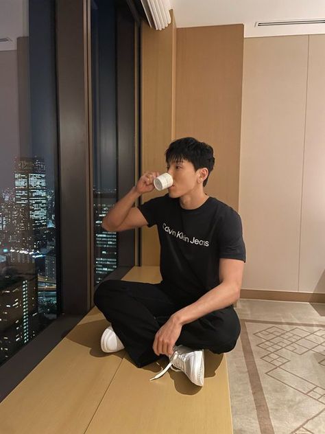 Shownu Boyfriend Material, Boyfriend Pics, Monsta X Shownu, Monsta X Wonho, Starship Entertainment, Inspirational People, Cute Bears, Monsta X, Boyfriend Material