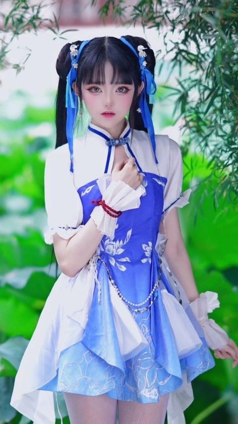 Cute Asian Fashion, Disney Frozen Elsa Art, Over 9000, Bigo Live, Movies And Series, China Dress, Disney Frozen Elsa, Cute Cosplay, Watch Movies