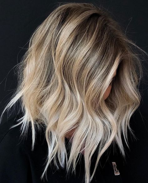 Is It Hard to Maintain Blonde Balayage Low Maintenance Blonde Hair Balayage, Low Maintenance Blonde Hair, Low Maintenance Blonde, Blonde Hair Balayage, Brown Hair Shades, Blonde Balayage Highlights, Black Hair Balayage, Light Blonde Hair, Wavy Bob