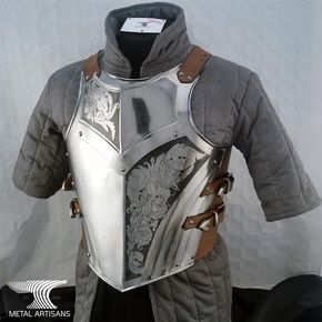 Fantasy Chestplate, Medieval Knight Armour, Chestplate Armor Drawing, Chestplate Armor, Armor Gorget, Dnd Armour, Armor Breastplate, Knight Cosplay, Armadura Cosplay