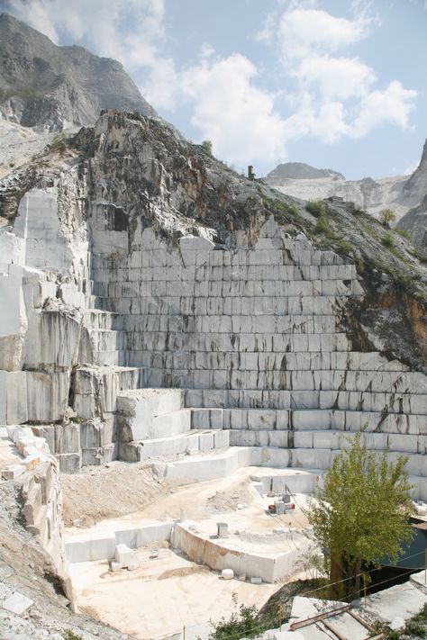 Carrara marble quarry Granite Quarry, Marble Quarry, Rock Cliff, Rock Quarries, Stone Quarry, Photography Landscape, Stone Collection, Yellow Stone, Rocks And Gems