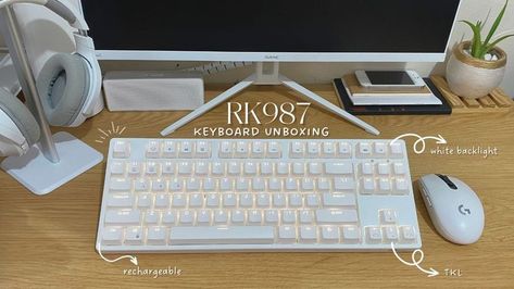 Affordable Mechanical Keyboard RK987 / Royal Kludge 987 Keyboard -TKL/Tenkeyless -Wired(USB-A to USB-C) or wireless(2.4g) -Rechargeable -Hot-Swappable -White backlight/backlit -White White Wireless Keyboard, White Mechanical Keyboard, Led Keyboard, Desk Setup, Mechanical Keyboard, All White, Keyboard, Desk, Led