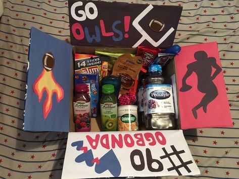 Football Camp Care Package for my boyfriend! Gift Basket For Football Boyfriend, Fall Camp Basket Football Boyfriend, Football Camp Basket, Football Box For Boyfriend, Game Day Basket For Boyfriend Football, Fall Camp Basket Football, Football Care Package Boyfriends, Bf Gift Basket Football, Gifts For Boyfriend Football