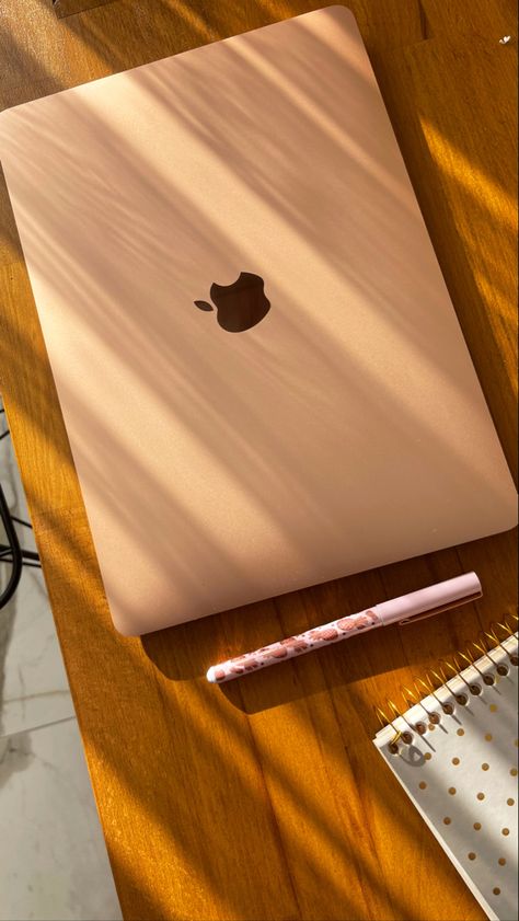 Rose Gold Apple Laptop, Microsoft Laptop, Windows Laptop, Rose Gold Colour, Box Roses, Gold Apple, Apple Laptop, Gold Colour, Rose Gold Color