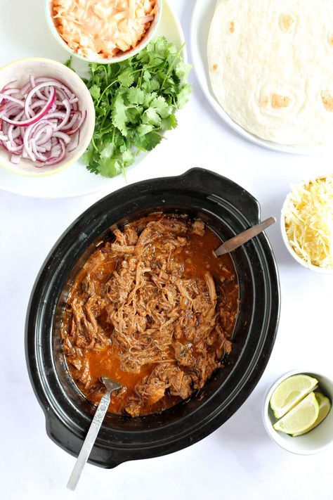 Crockpot shredded beef Pull Beef Slow Cooker, Slow Cooked Pulled Beef, Crockpot Pulled Beef, Pulled Beef Slow Cooker Easy, Pulled Beef Slow Cooker, Slow Cooker Pulled Beef, Bbq Pulled Beef Slow Cooker, Slow Cooker Bbq Beef Roast, Pulled Beef Crock Pot Recipes