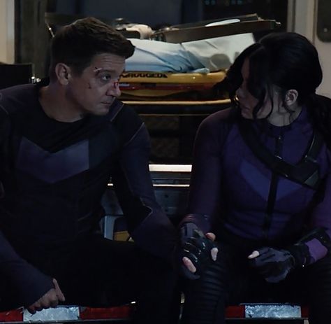 Hawkeye And Kate Bishop, Clint Barton Icon, Best Avenger, Marvel Show, Kate Bishop, Paul Rudd, Clint Barton, Marvel Series, Comfort Characters