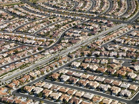 Your city has a gender and it's male. Nautilus American Suburbs, Demon City, Over Population, Deep Ecology, Tactical Urbanism, Urban Sprawl, Earth From Above, English Project, Brick Houses