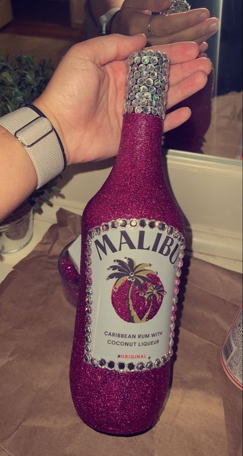 Glitter Malibu Bottle, Malibu Bottle Decorated, 21st Birthday Accessories, Glitter Vodka Bottle, Malibu Bottle, 18th Birthday Gifts For Best Friend, Alcohol Bottle Decorations, Pink Vodka, Bedazzled Bottle