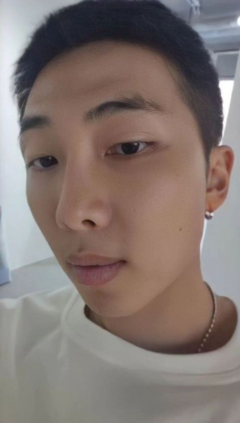 Namjoon No Makeup, Rm Wallpaper, Namjoon Boyfriend, Bts Predebut, No Makeup, Markiplier, Most Beautiful Man, Rap Monster, Kim Namjoon