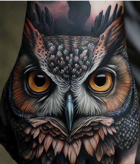 Owl Eye Tattoo, Colorful Owl Tattoo, Trust Intuition, Praying Hands Tattoo Design, Realistic Owl Tattoo, Tattoo Mafia, Rose Shoulder Tattoo, Lion Tattoo Sleeves, Wolf Tattoo Sleeve