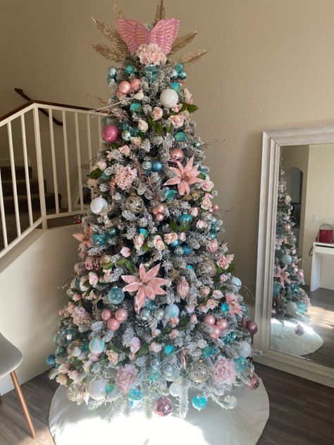 Christmas Decor Ideas Pink And Blue, Teal And White Christmas Tree, Rose Gold And Teal Christmas Tree, Pink And Blue Christmas Tree Decorations, Pink Blue Christmas Decor, Rose Gold And Blue Christmas Tree, Pink And Blue Christmas Decorations, Pink And Teal Christmas Tree, Pink And Blue Christmas Tree