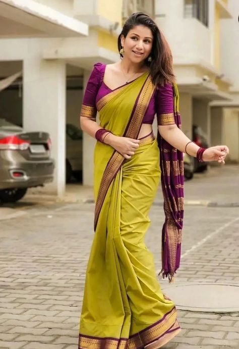 Silk Saree Blouse Designs Patterns, Lace Blouse Design, Festive Attire, Simple Saree Designs, New Saree Blouse Designs, Traditional Blouse Designs, Latest Model Blouse Designs, Fashionable Saree Blouse Designs, Blouse Designs Indian