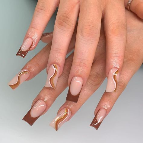 Brown Swirl Nails, V Part Wig, Teen Nails, French Top, Swirl Nails, Gold Acrylic Nails, Brown Acrylic Nails, Brown Nails Design, Highlight Color