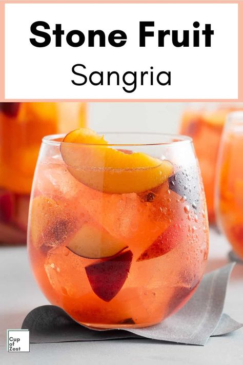 Stone Fruit Sangria, Non Alcoholic Sangria, Fruit Sangria, Summer Punch, Easy Sangria Recipes, White Wine Sangria, White Sangria, Peach Sangria, Lime Soda