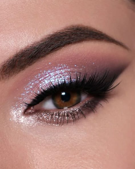 Sparkly Cat Eye Makeup, Sparkly Hooded Eye Makeup, Rose Quartz Eyeshadow Looks, Eye Makeup New Years Eve, Sparkly Bridal Makeup, Huda Beauty Rose Quartz Palette Looks, Huda Rose Quartz Looks, New Years Eve Makeup Ideas Glitter, New Year’s Eve Eye Makeup