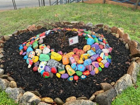 Dr. Jean & Friends Blog: MEMORY ROCK GARDEN Colorful Rock Garden, Rock Garden For Kids, Memorial Rock Garden Ideas, Memory Garden Ideas, Memorial Rocks, Kindness Club, Memory Garden, Garden Escape, Repurposed Decor