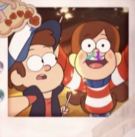 Mable And Dipper, Libro Gravity Falls, Pichu Pokemon, Dipper Y Mabel, Gravity Falls Characters, Gravity Falls Dipper, Gravity Falls Bill, Dipper And Mabel, Mabel Pines