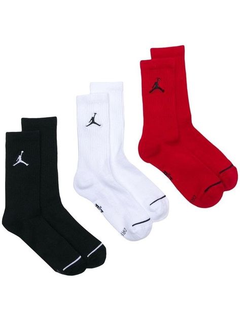 Jordan Outfit Women, Jordan 11 Outfit Women, Adidas Sweats, Jordan Outfit, Red Jordans, Nike Socks, Elite Socks, Fame Dr, Cute Nikes