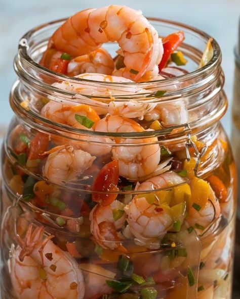 Pickled Shrimp Recipe, Pickled Shrimp, Gourmet Snacks, Frozen Shrimp, Homemade Pickles, Shrimp Recipes Easy, Large Shrimp, Dessert Salads, Wine Vinegar