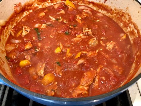 Chicken Cacciatore with Rice Recipe Cacciatore Recipes, Chicken Cacciatore Recipe, Chicken Cacciatore, Like Chicken, Canning Tomatoes, Skinless Chicken Thighs, Healthy Sides, Crushed Tomatoes, Rice Recipe