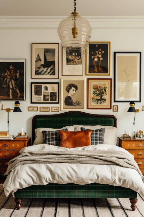 Master Bedroom Trends 2023: What’s Hot In Bedroom Design Right Now - Melanie Jade Design Bedroom Trends, Casa Vintage, Eclectic Bedroom, Inspire Me Home Decor, Style Deco, Decoration Inspiration, Apartment Inspiration, Bedroom Aesthetic, Dream House Decor