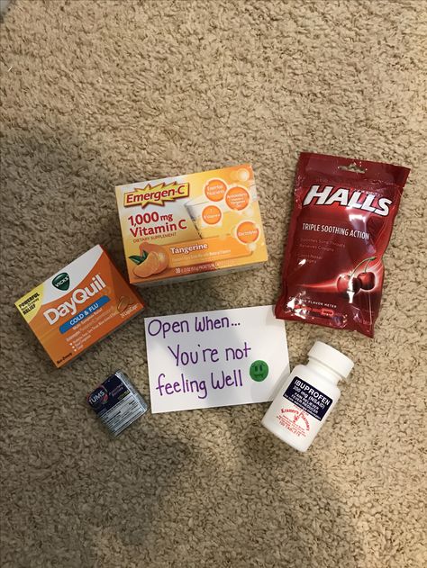 Care Kit For Boyfriend, Sick Basket For Boyfriend, Things To Do For Friends, My Boyfriend Birthday, Open When Gifts, Cute Things For Him, Breakup Kit, Cute Present Ideas, Open When Ideas