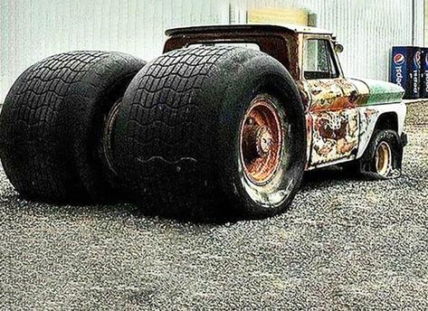 Custom Rat Rods, Patton Tank, Rat Rod Truck, Expensive Car, Custom Trikes, Alien Artwork, Keep On Truckin, Vintage Television, Classic Hot Rod