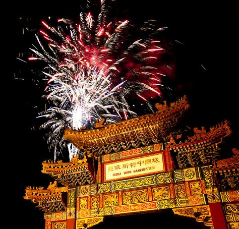 Chinese New Year Fireworks Chinese New Year Aesthetic, Chinese New Year Fireworks, Chinese Fireworks, Chinese New Year Parade, Photography Gcse, Chinese Flag, New Year Fireworks, Fire Works, China Town