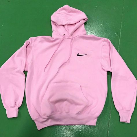 Nike Rosa, Pink Nike Hoodie, Hoodies Nike, Sweat Suits Outfits, Cute Nike Outfits, Casual Preppy Outfits, Lazy Outfits, Lazy Day Outfits, Cute Comfy Outfits