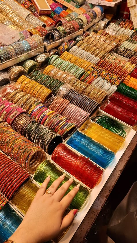 Indian Bangles Aesthetic, Desi Bangles, Bangles Aesthetic, Traditional Bangles, South Asian Aesthetic, Desi Vibes, Wedding Jewelry Sets Bridal Jewellery, Desi Aesthetics, Desi Love